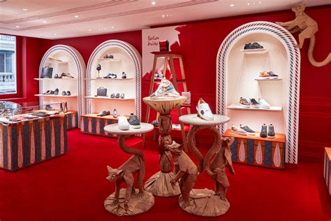 christian louboutin official discount store.